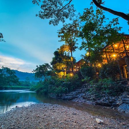 艺术河景山林小屋度假酒店 Khao Sok National Park 外观 照片