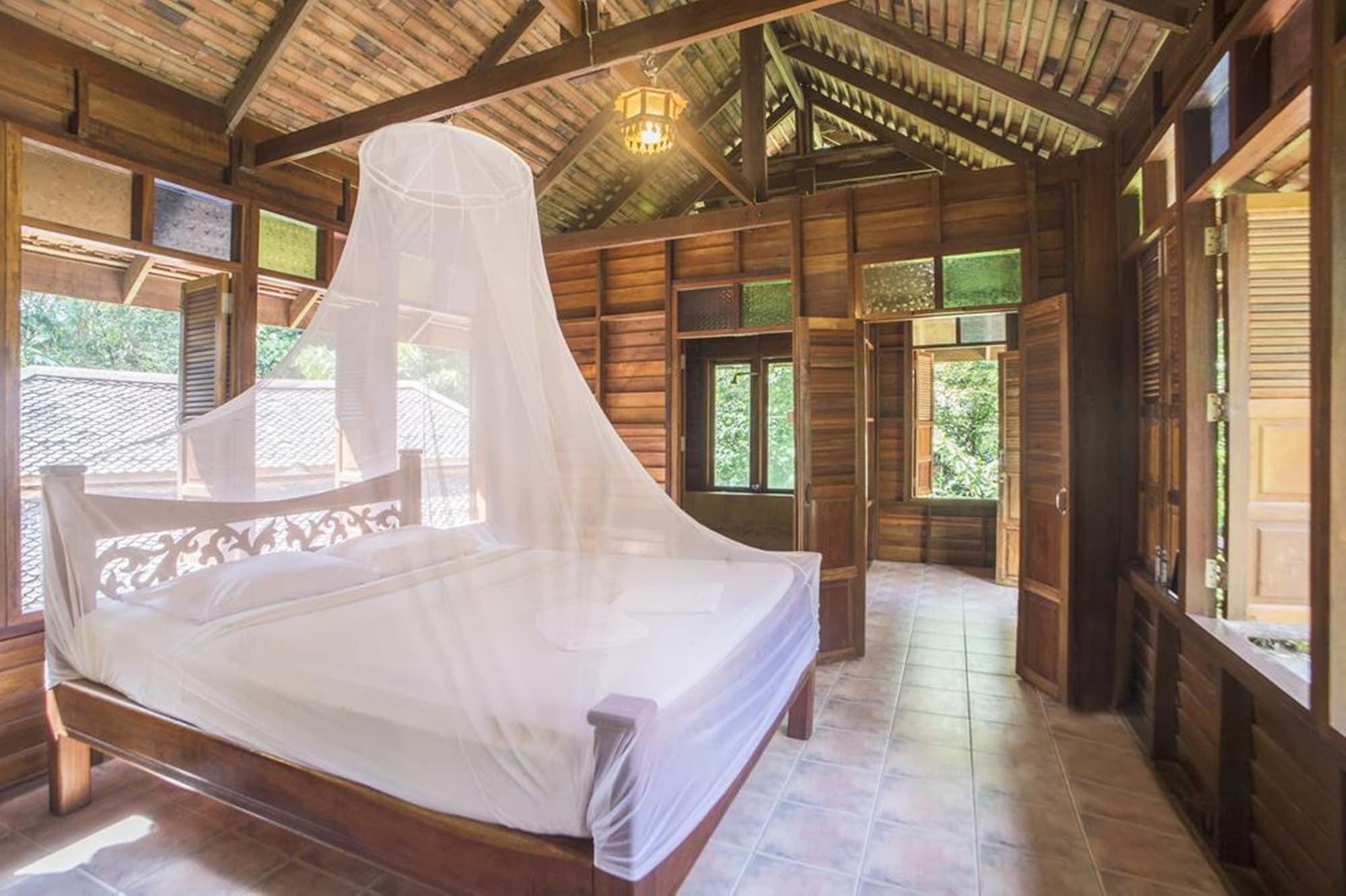 艺术河景山林小屋度假酒店 Khao Sok National Park 外观 照片