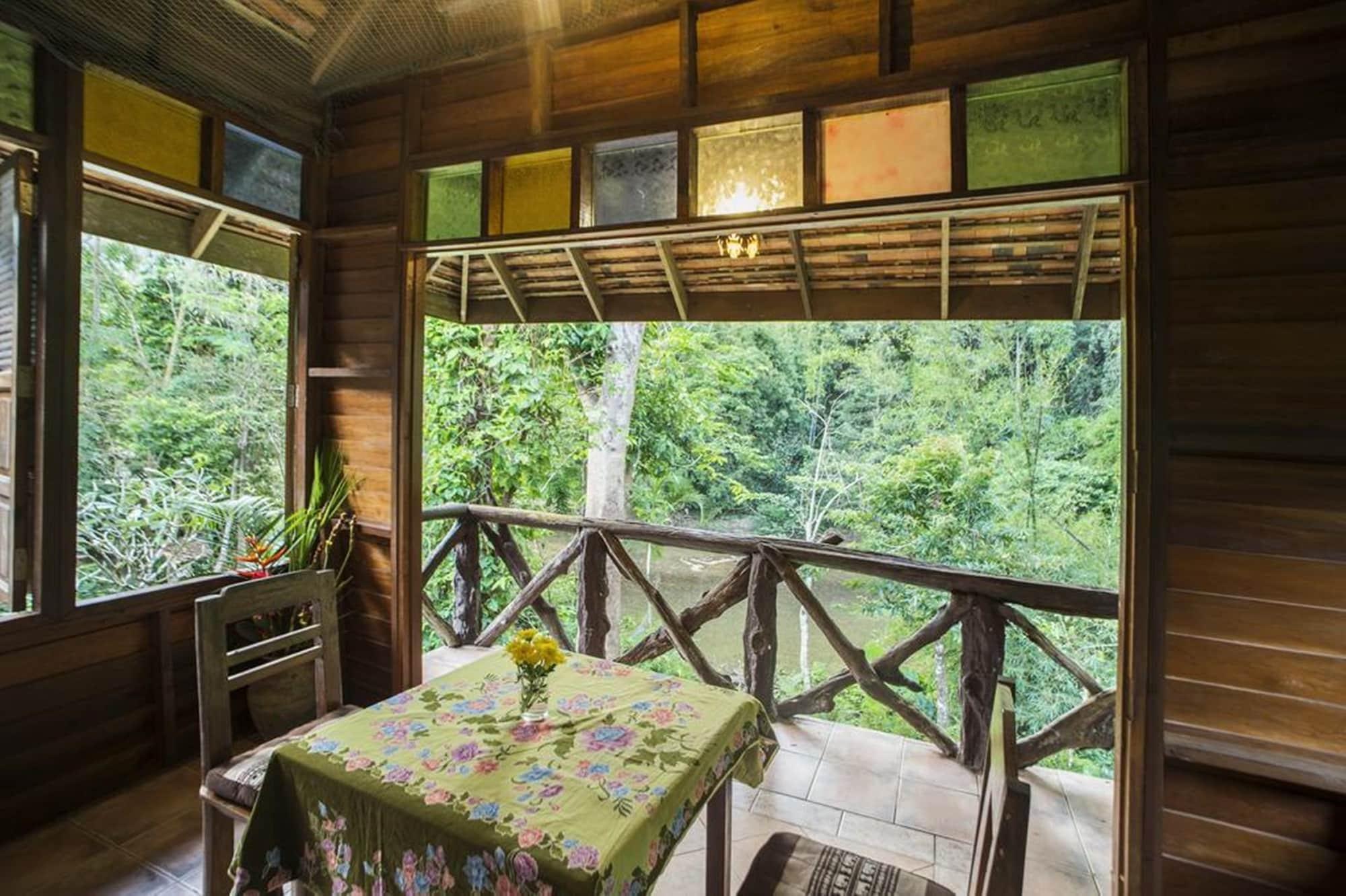 艺术河景山林小屋度假酒店 Khao Sok National Park 外观 照片