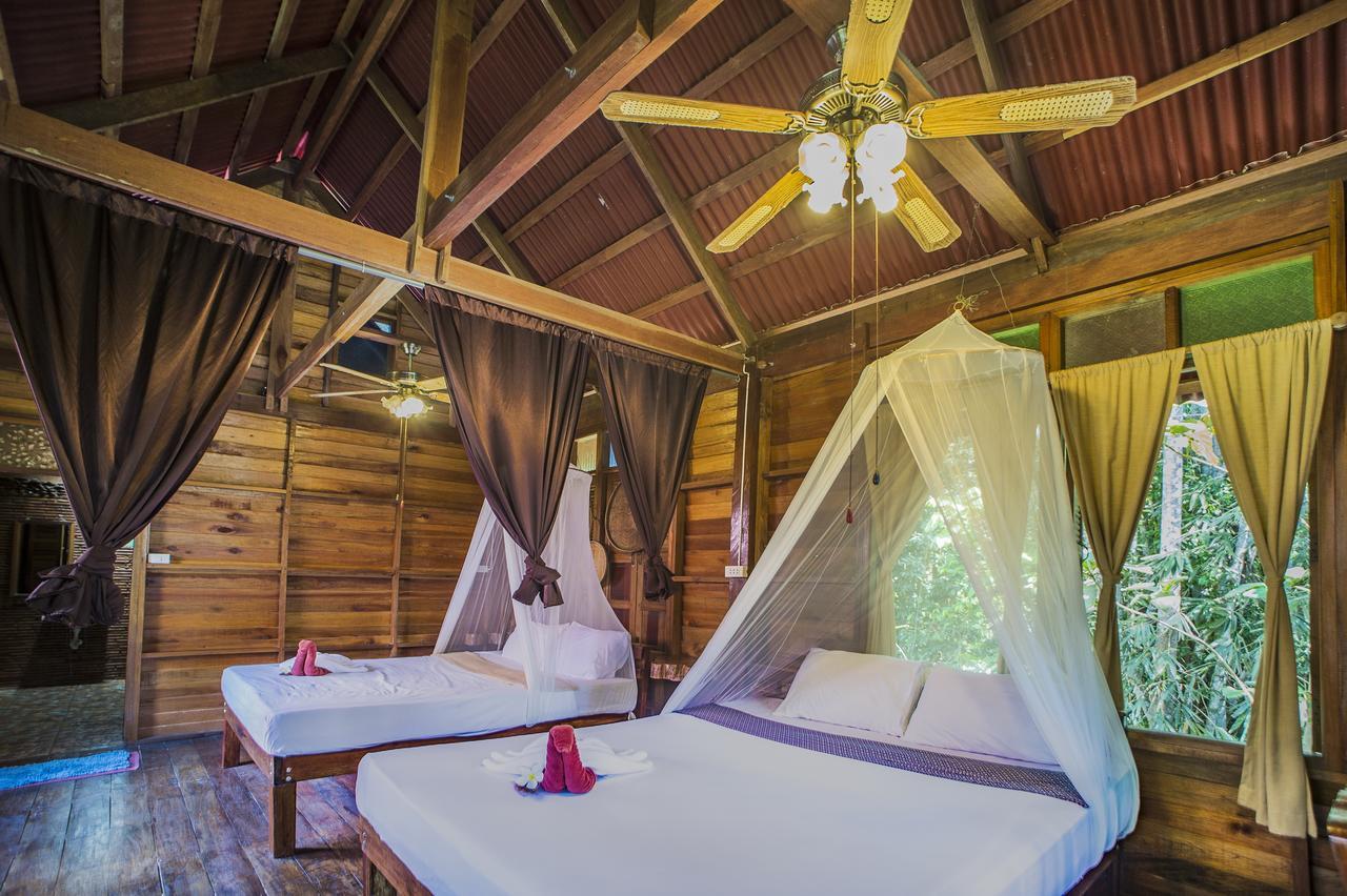 艺术河景山林小屋度假酒店 Khao Sok National Park 外观 照片