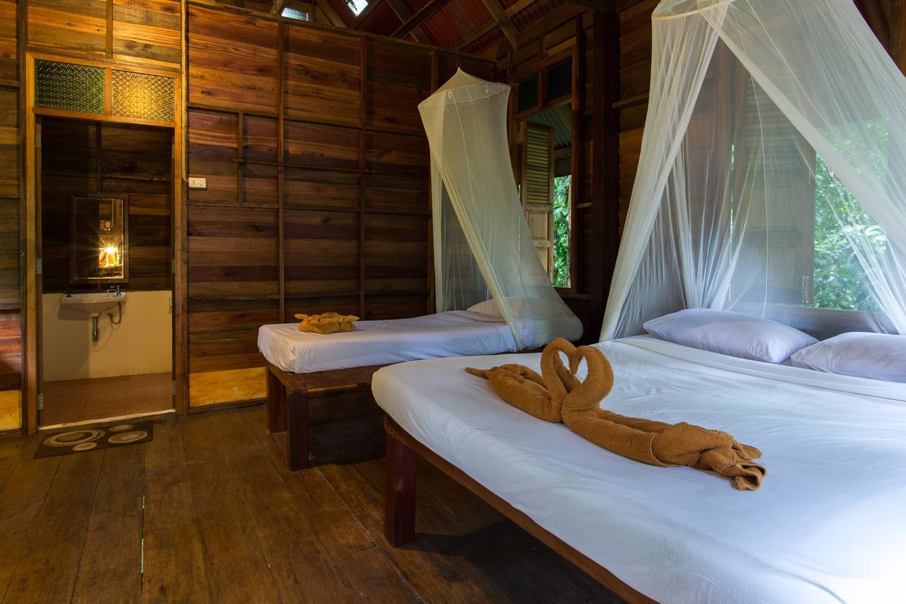 艺术河景山林小屋度假酒店 Khao Sok National Park 外观 照片